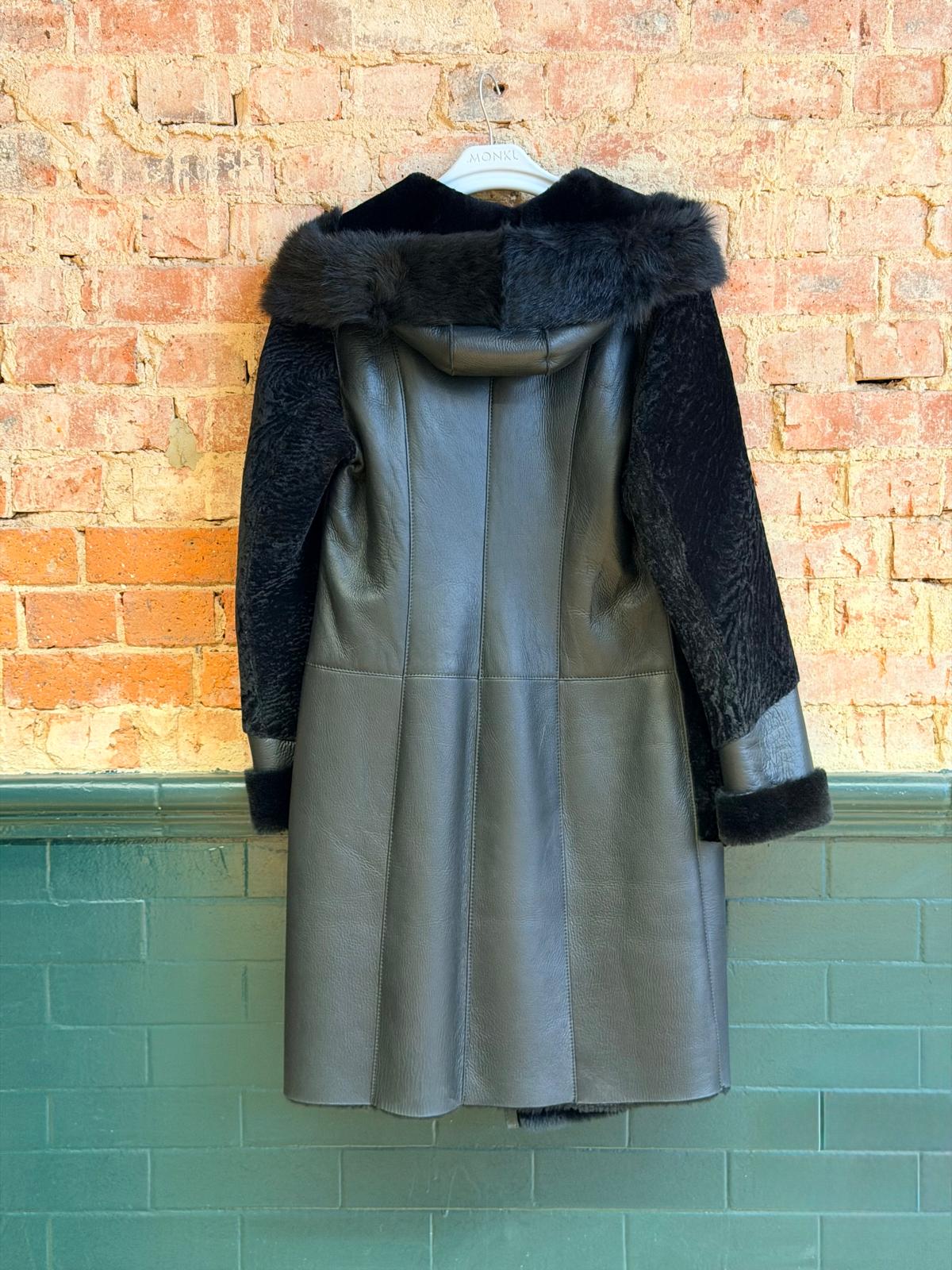 Women’s Black Sheepskin Three-Quarter Coat – XL - Image 2